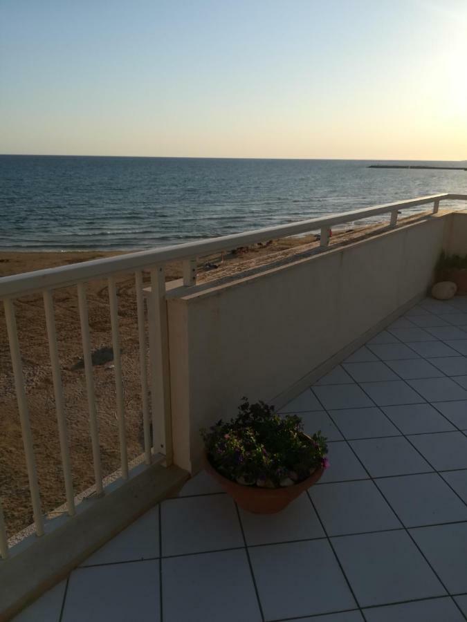 Apartmán Terrazzo Sul Mare Donnalucata  Exteriér fotografie